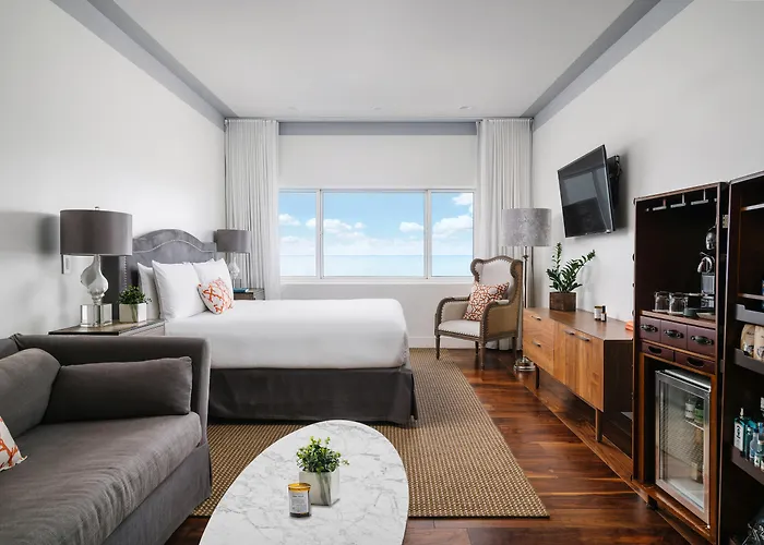 Nautilus Sonesta Miami Beach